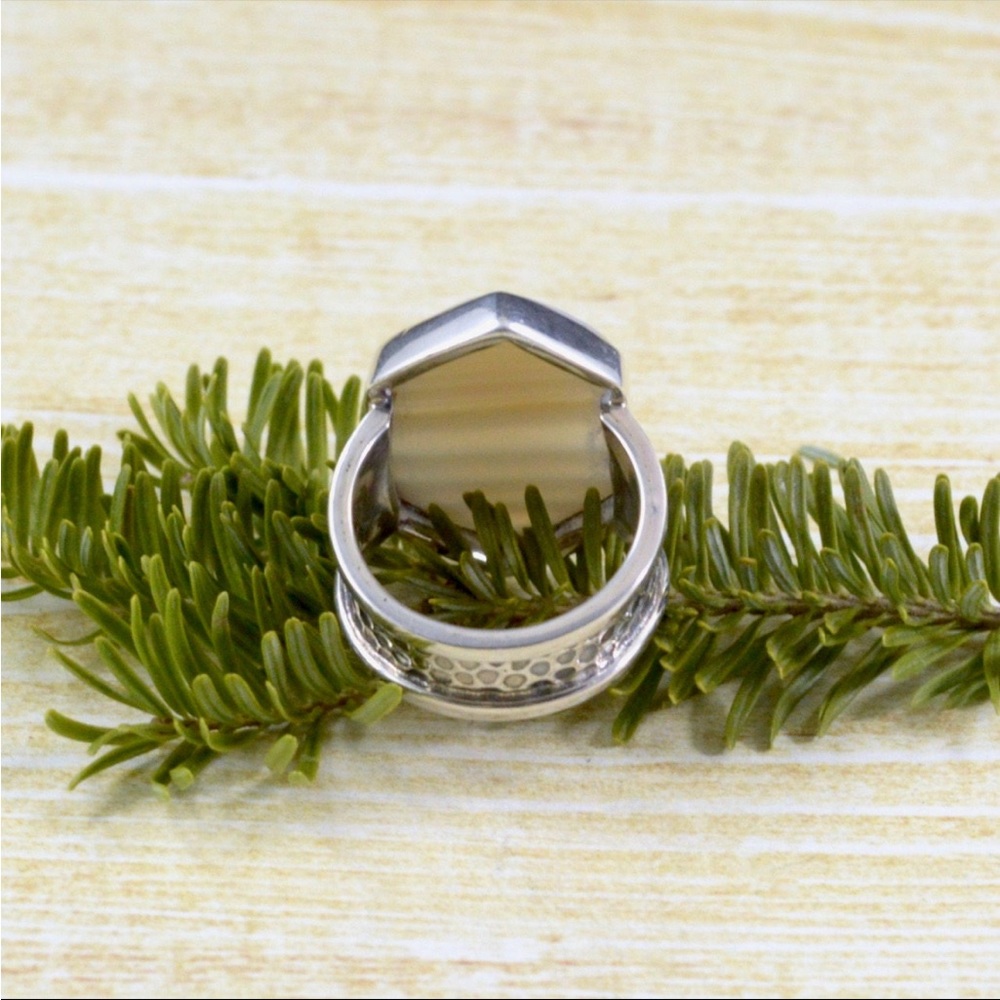 Angular White Banded Agate Ring // Agate Jewelry … - image 5